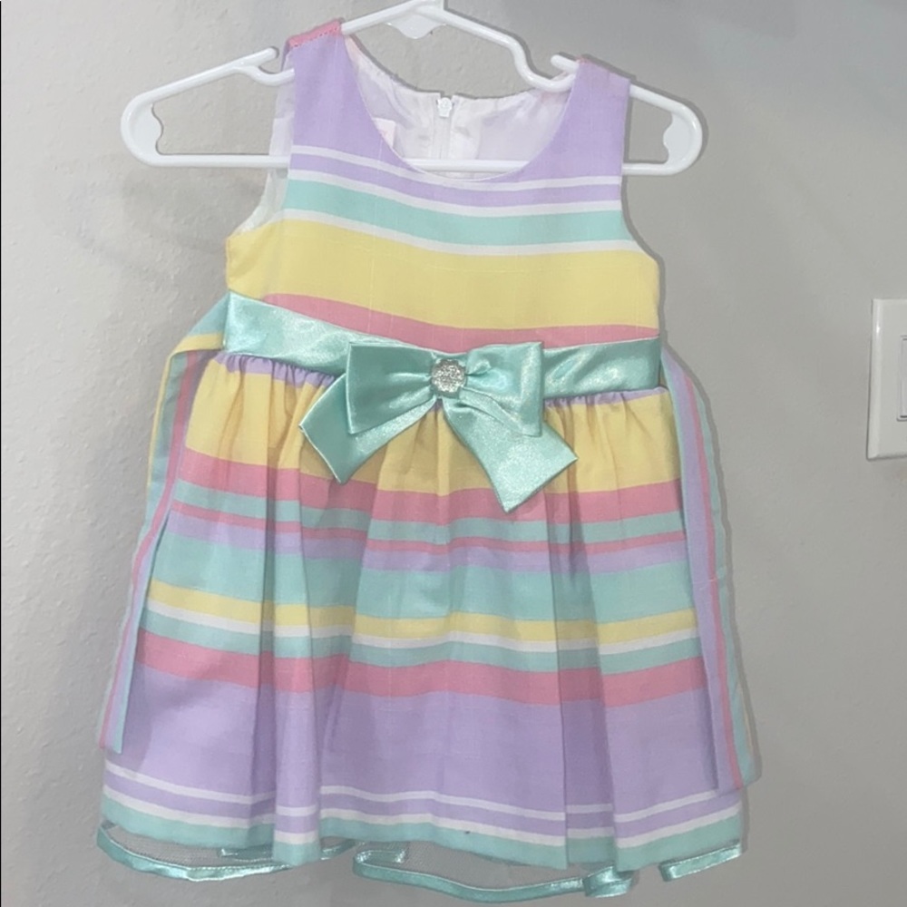 Dress with pastel colors